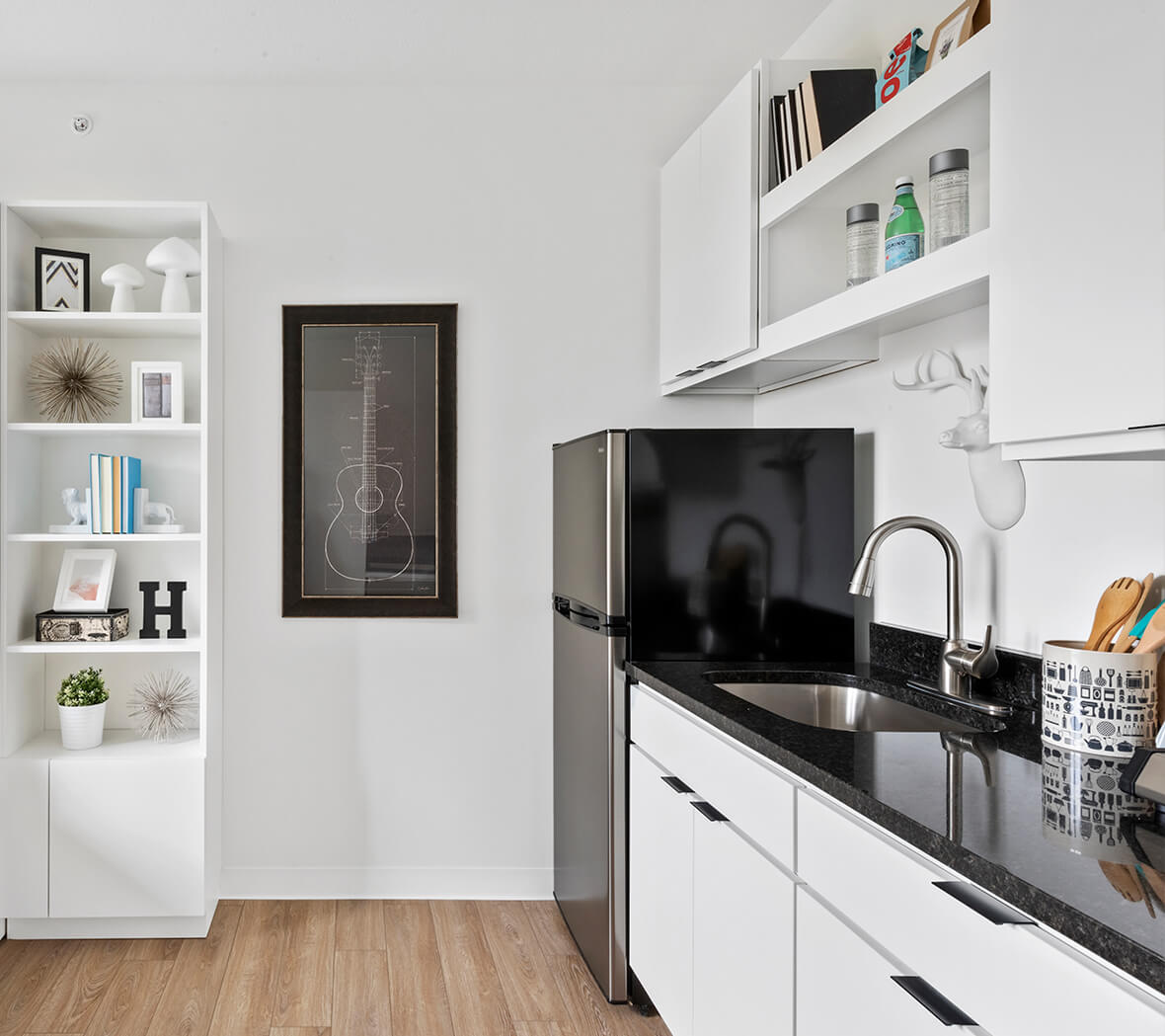 trademark-apartments-kitchen.jpg